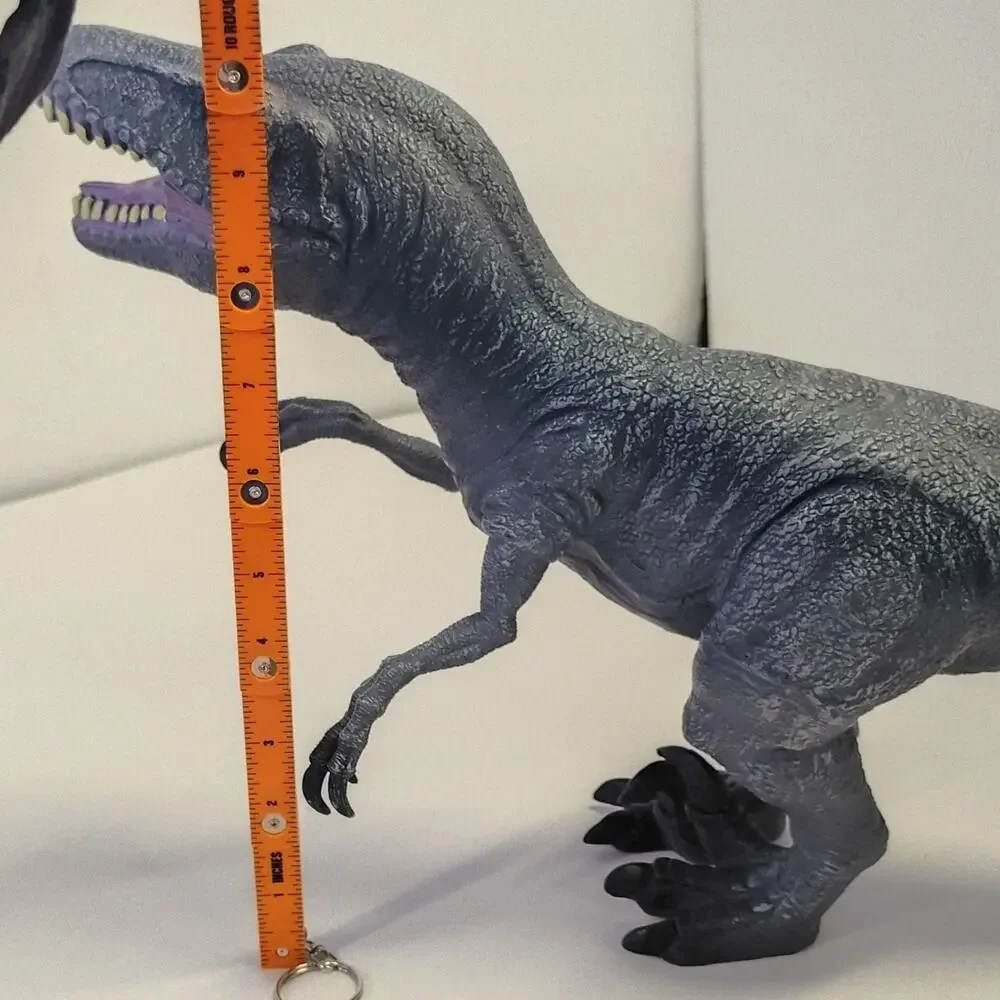Velociraptor WM 1905 Dinosaur Figure Dark Grey Yellow Purple